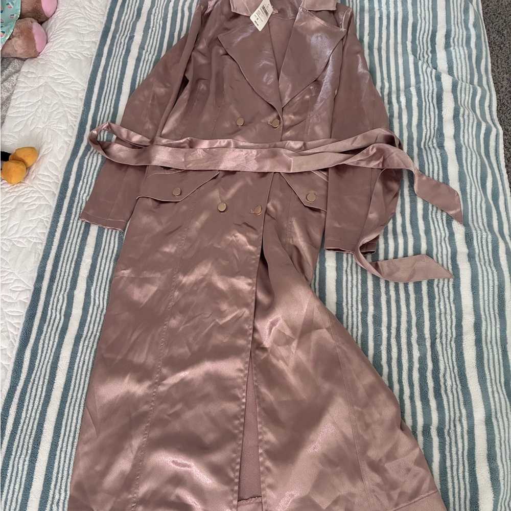 Windsor Mauve Trench Coat